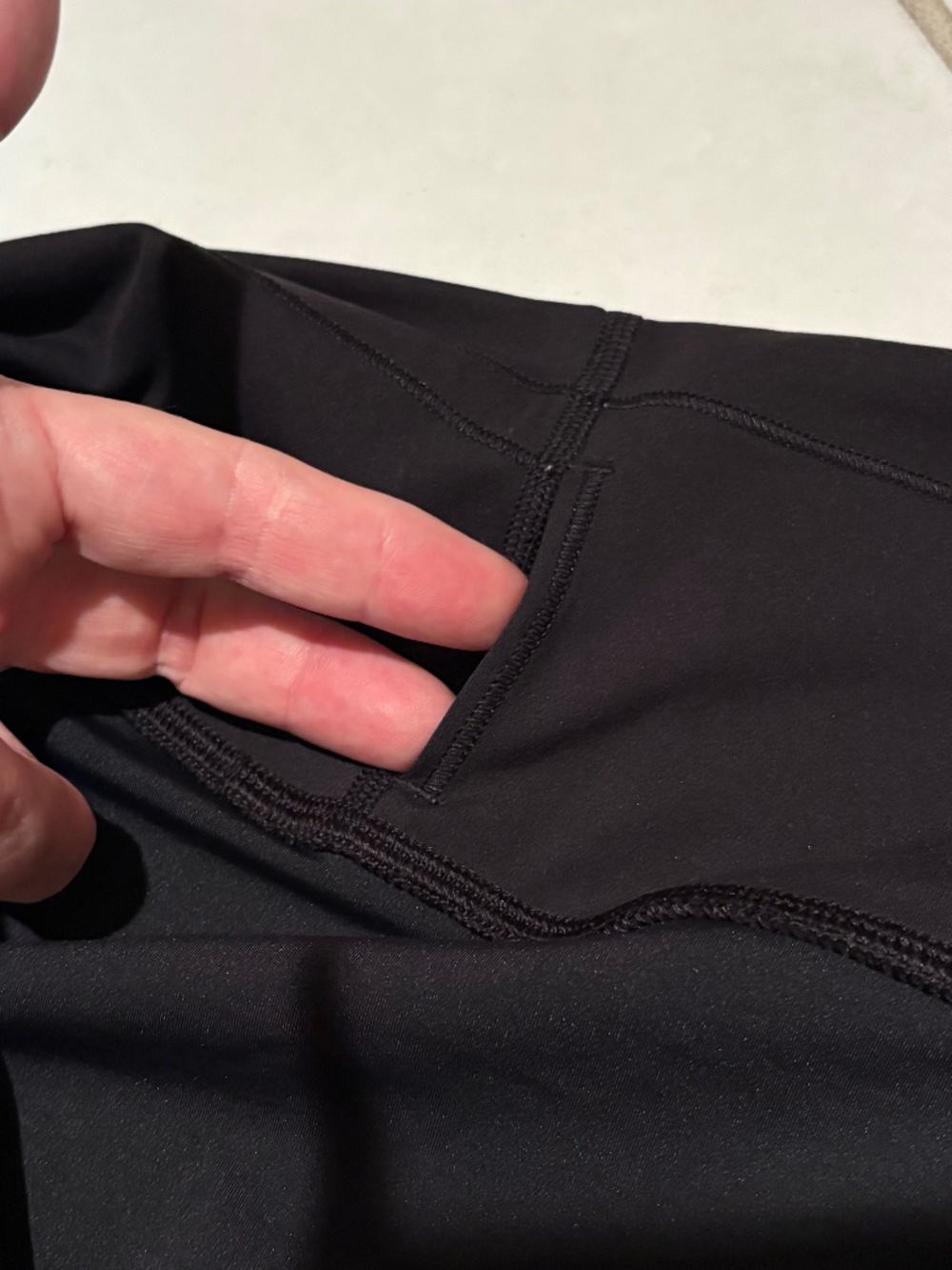 Lululemon Wunder Train High Rise Short - Picture 6 of 6